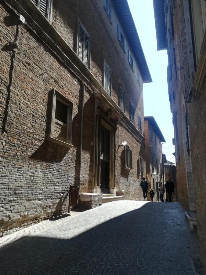 Boutique Apartment Urbino Exterior foto